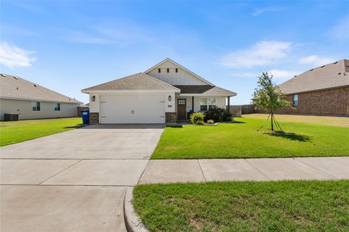106 Palamino Dr, Lindsay, TX, 76250 | Card Image