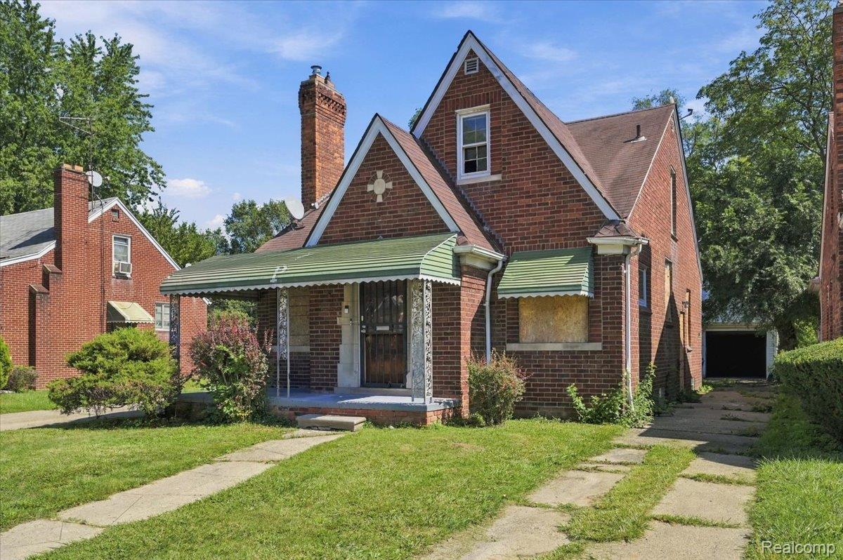 Residential in Detroit 4