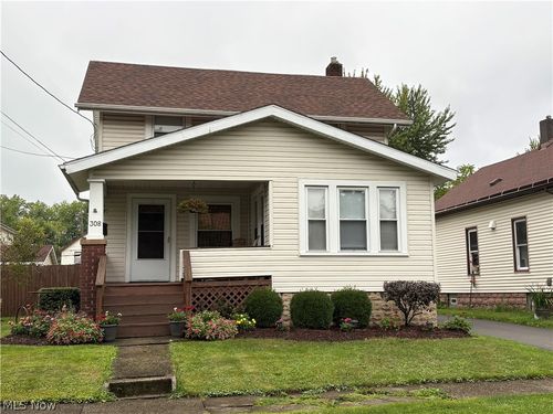 308 Hyde Ave, Niles, OH, 44446-1650 | Card Image
