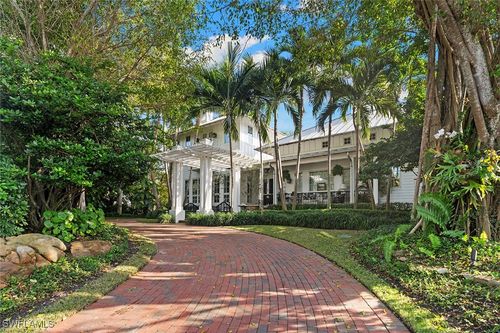 1800 Gordon Dr, NAPLES, FL, 34102-7556 | Card Image