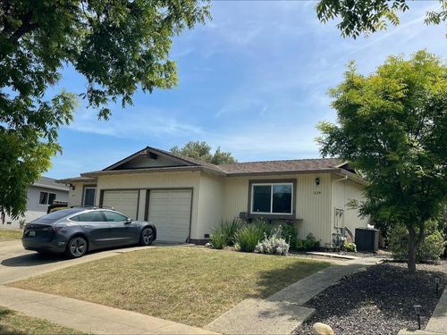 624 Vasona Avenue, Los Gatos, CA, 95032 | Card Image
