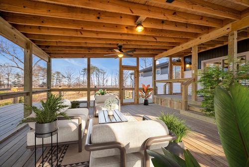 1033 Pine Valley Rd, Kingston Springs, TN, 37082-9257 | Card Image