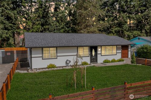 7506 50th Ave Se, Olympia, WA, 98513-4635 | Card Image