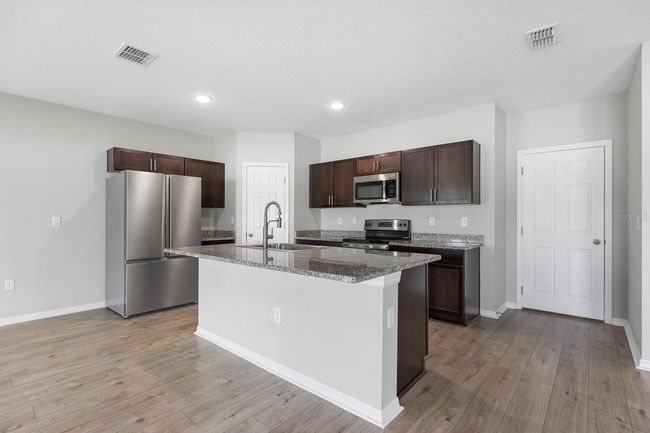 12894 French Market Dr, House other with 4 bedrooms, 3 bathrooms and null parking in RIVERVIEW FL | Image 7