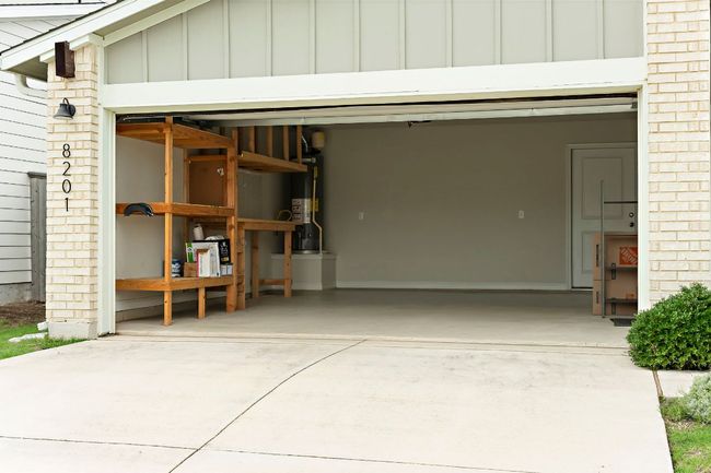 8201 Mc Kamy Dr, House other with 3 bedrooms, 2 bathrooms and 2 parking in Austin TX | Image 35