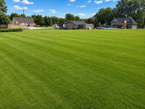 . Park Ln, Runnells, IA, 50237 | Card Image