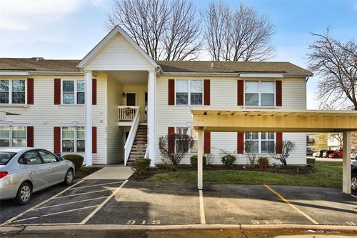 4-915 Sugar Lake Court, St Peters, MO, 63376 | Card Image