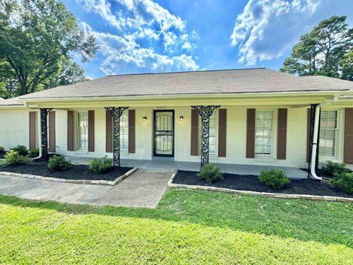 2977 Oakland Hills Cv, Memphis, TN, 38115-2519 | Card Image