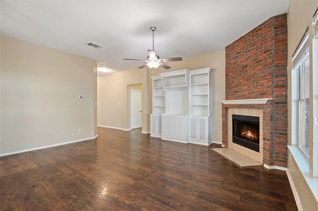 1008 Chippewa, House other with 4 bedrooms, 2 bathrooms and 4 parking in Round Rock TX | Image 7