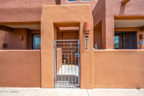 4326 Nambe Ct, Las Cruces, NM, 88011-4290 | Card Image