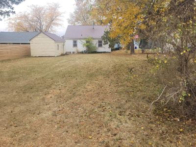 29 6th Ave Se, House other with 2 bedrooms, 1 bathrooms and null parking in Oelwein IA | Image 2