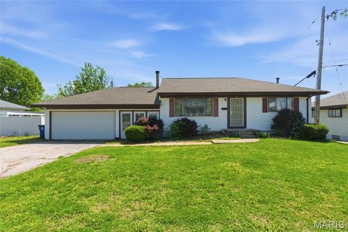 2430 Telegraph Rd, Saint Louis, MO, 63125-3222 | Card Image