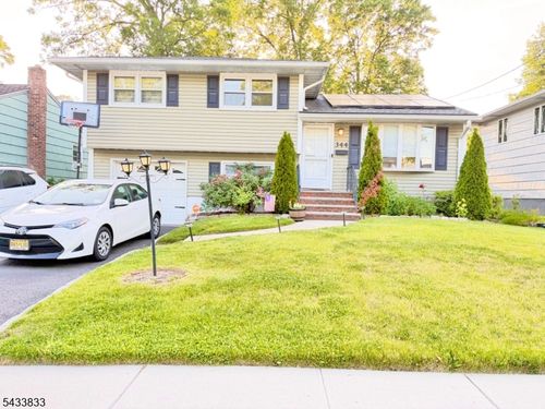344 Nottingham Way, Union, NJ, 07083-7962 | Card Image