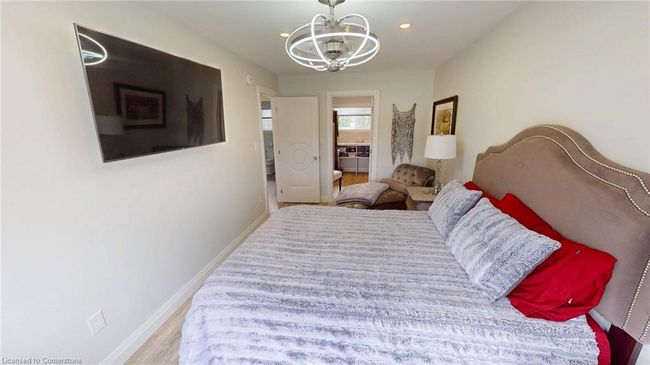 12 Pinewood Ave, House other with 2 bedrooms, 2 bathrooms and 6 parking in Grimsby ON | Image 10