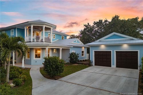 1002 Se Riverside Dr, Stuart, FL, 34996-2587 | Card Image
