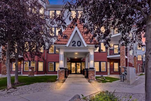 111-20 Royal Oak Plaza Nw, Calgary, AB, T3G0E6 | Card Image