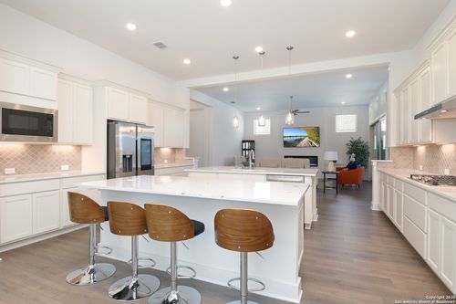 524 Cotorra Spgs, Cibolo, TX, 78108-0346 | Card Image