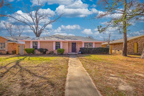 9610 Jennie Lee Ln, Dallas, TX, 75227-7409 | Card Image