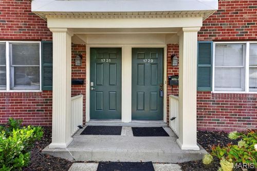 1729 Canary Cv, Brentwood, MO, 63144-1605 | Card Image