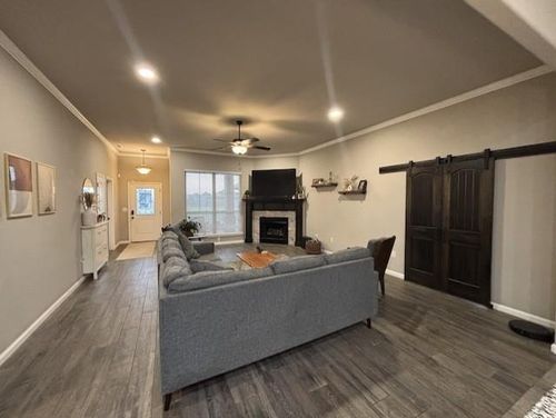 908 Sleepy Hollow Blvd, Chickasha, OK, 73018-7831 | Card Image