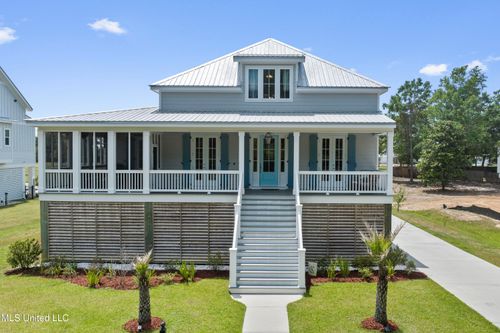 155 Acadian Bay, Waveland, MS, 39576-4350 | Card Image