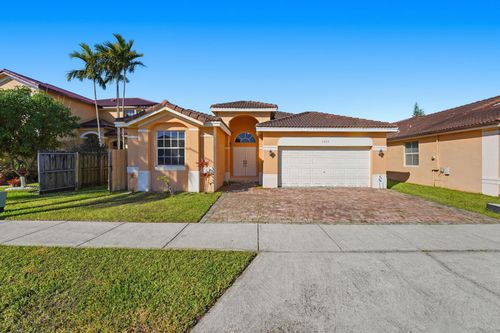 1222 Sw 144th Ct, Miami, FL, 33184-3251 | Card Image