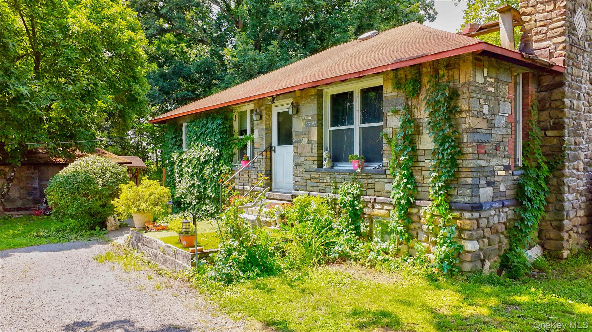 Residential in Newburgh (Town) 2