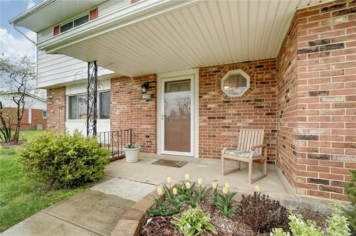 2108 Fairfield Rd, Beavercreek, OH, 45431-2553 | Card Image