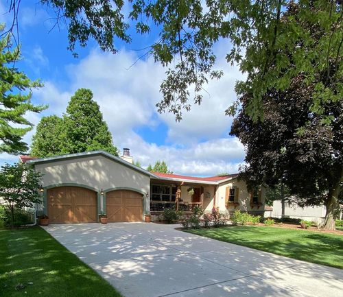 214 Johnson St, CAMBRIDGE, WI, 53523-9492 | Card Image