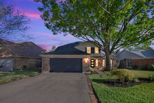 1118 Oaklands Dr, Round Rock, TX, 78681-2702 | Card Image