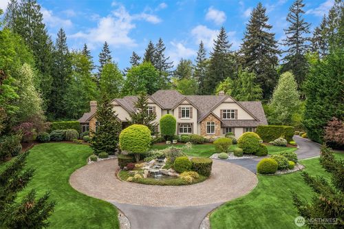8407 255th Ave Ne, Redmond, WA, 98053-5876 | Card Image