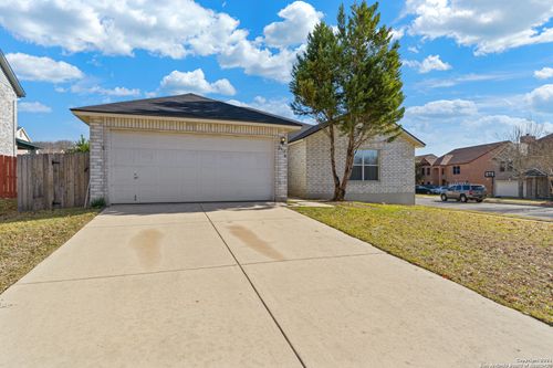2913 Candleberry Dr, Schertz, TX, 78154-3734 | Card Image