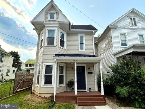 409 Faulkner Ave, MARTINSBURG, WV, 25401-2619 | Card Image