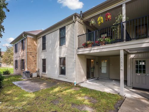 d-1751 Sussex Walk, Hoffman Estates, IL, 60169 | Card Image