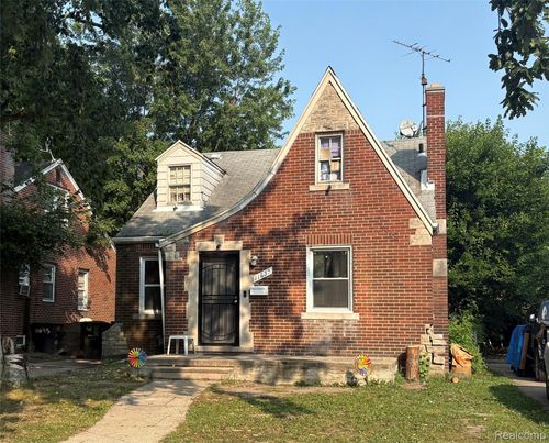 11635 Laing St, Detroit, MI, 48224-1556 | Card Image