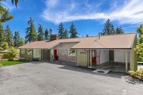 398 Ferncliff Avenue Ne, Bainbridge Island, WA, 98110 | Card Image