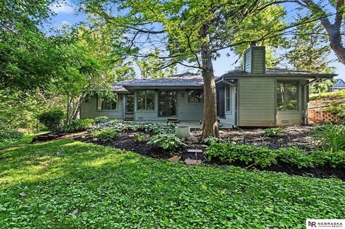 21417 Ridgewood Rd, Elkhorn, NE, 68022-4629 | Card Image