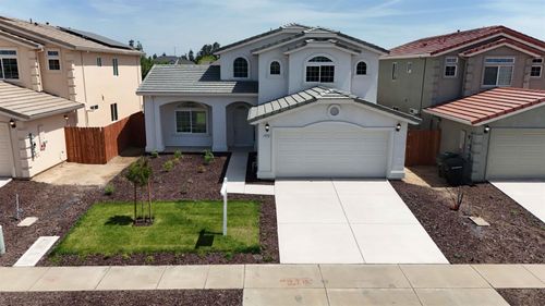 5630 Landon Ln, Riverbank, CA, 95367-3884 | Card Image