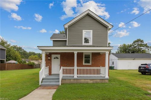 810 Lincoln Ave, Suffolk, VA, 23434-5528 | Card Image