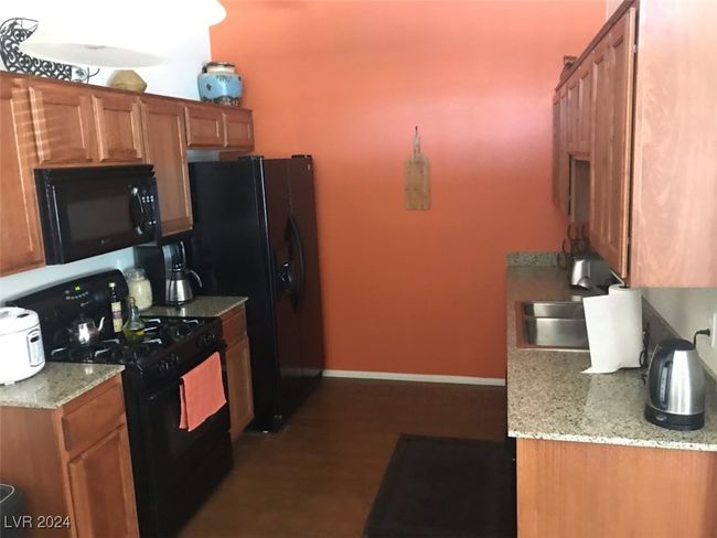 1143 - 8985 S Durango Dr, Condo with 2 bedrooms, 2 bathrooms and null parking in Las Vegas NV | Image 5