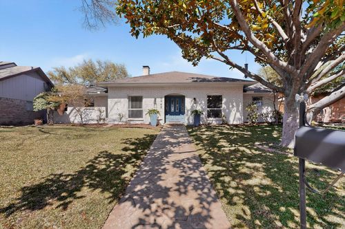 6945 Mill Falls Dr, Dallas, TX, 75248-2913 | Card Image