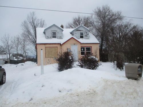 612 N Crystal Avenue, Benton Harbor, MI, 49022 | Card Image