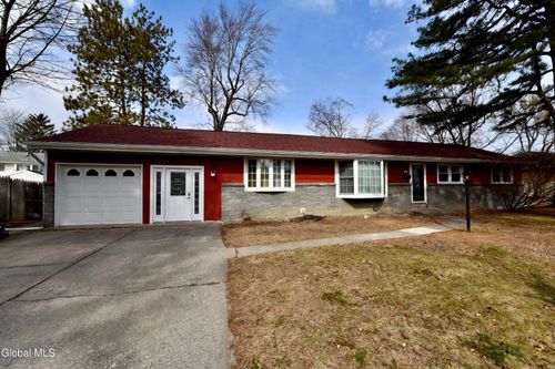 58 Mordella Rd, Colonie, NY, 12205-2523 | Card Image