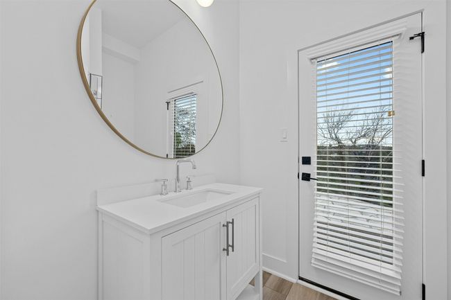 7905 Brightman Ln, House other with 5 bedrooms, 5 bathrooms and 6 parking in Austin TX | Image 30