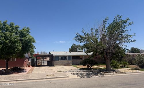 9417 Falkirk Ave, El Paso, TX, 79925-2701 | Card Image