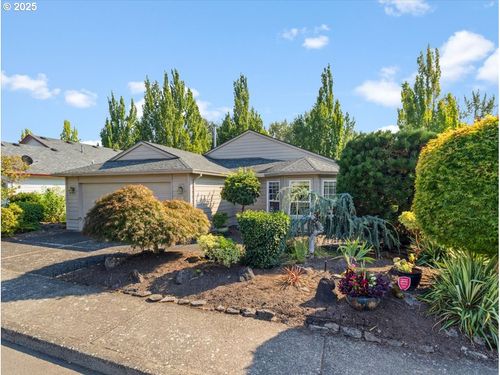 15815 Se 35th St, Vancouver, WA, 98683-3750 | Card Image
