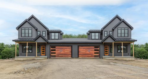 4 Campbell St, Salem, NH, 03079-2819 | Card Image