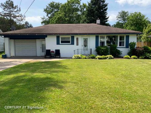 4136 Hackberry Road, Bridgeport Charter Township, MI, 48722 | Card Image