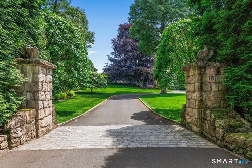 16 East Trl, Darien, CT, 06820-5514 | Card Image