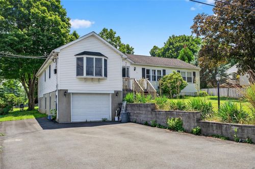 9 Woodland Rd, Monroe, NY, 10950-4407 | Card Image